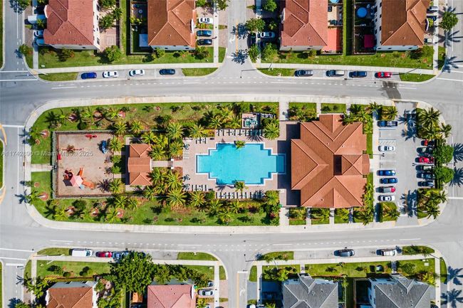 15124 Sw 176 Th Ter, House other with 4 bedrooms, 4 bathrooms and null parking in Miami FL | Image 39