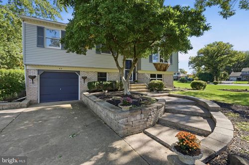 82 Pawnee Road, DOYLESTOWN, PA, 18901 | Card Image