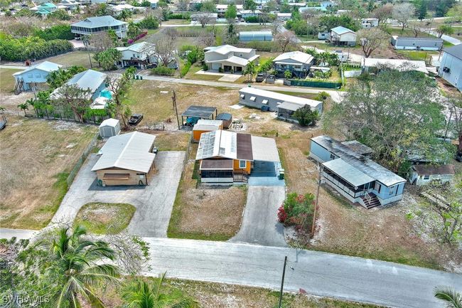 Aerial view featuring a residential view | Image 26