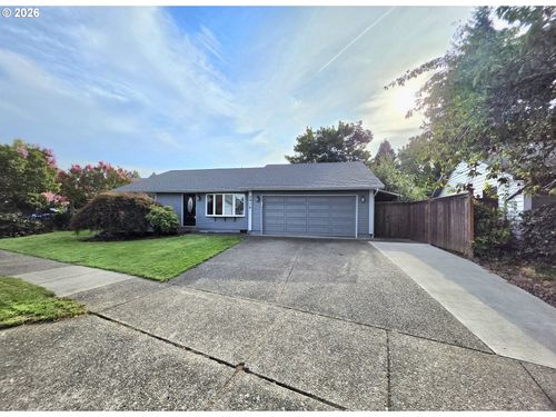 2916 Elysium Ave, Eugene, OR, 97401-8254 | Card Image