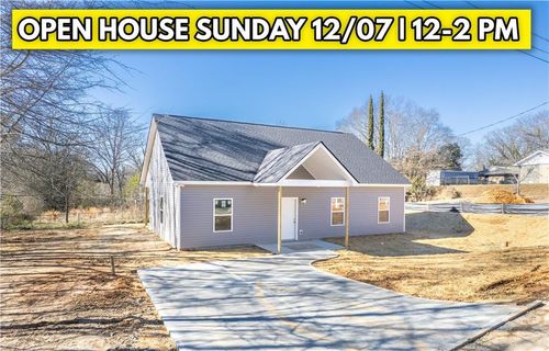 30 Moore Ave, Toccoa, GA, 30577-6381 | Card Image