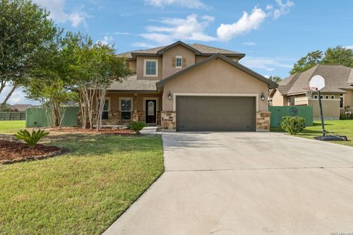 1627 Stone Hvn, Pleasanton, TX, 78064-4027 | Card Image