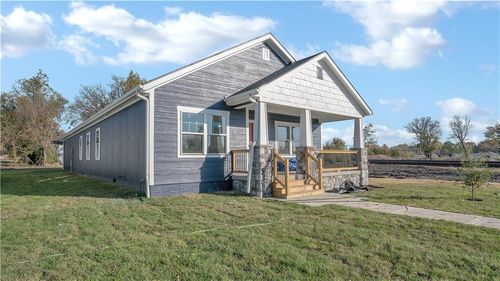 714 Chestnut St, Osawatomie, KS, 66064-1508 | Card Image