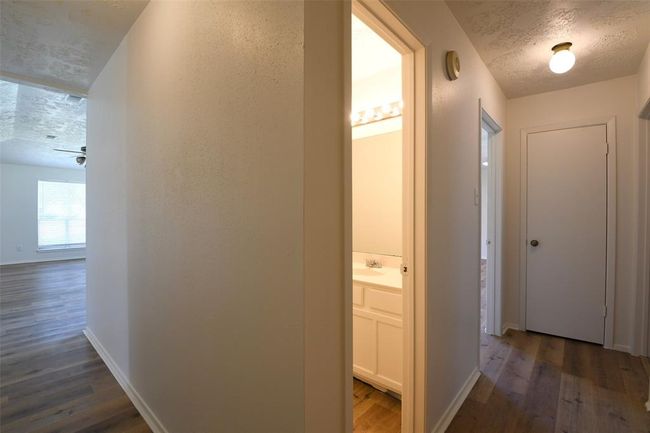 18811 Pine Trace Ct, House other with 3 bedrooms, 2 bathrooms and 2 parking in Humble TX | Image 22