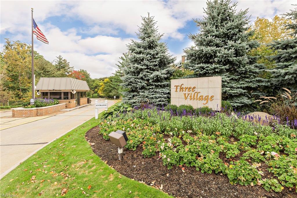 2k - 5150 Three Village Drive, Sold In Lyndhurst - Zoocasa