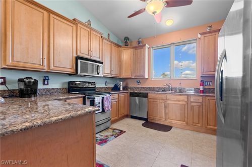 104-301 Copeland Ave S, Everglades City, FL, 34139 | Card Image