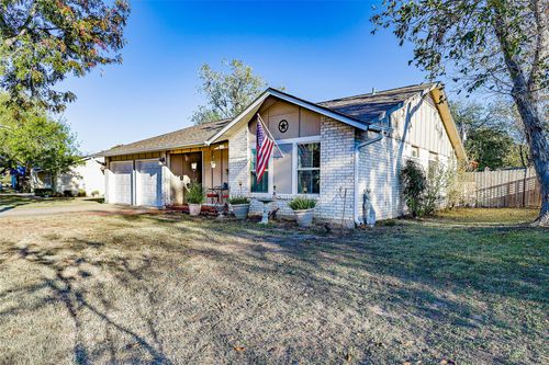 603 Parkview Dr, Round Rock, TX, 78681-5742 | Card Image
