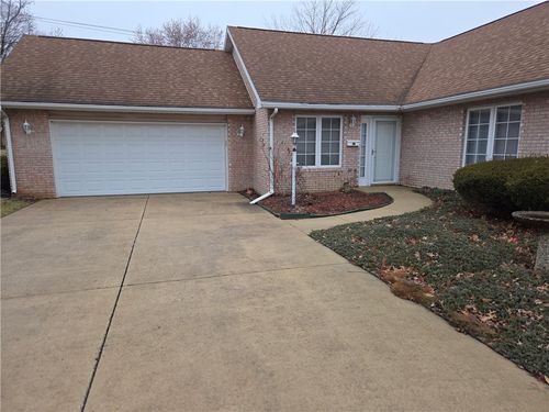 301 Northbrook Dr, Danville, IL, 61832-1517 | Card Image