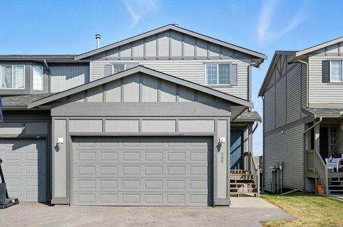 905-720 Willowbrook Road Nw, Airdrie, AB, T4B2Y9 | Card Image