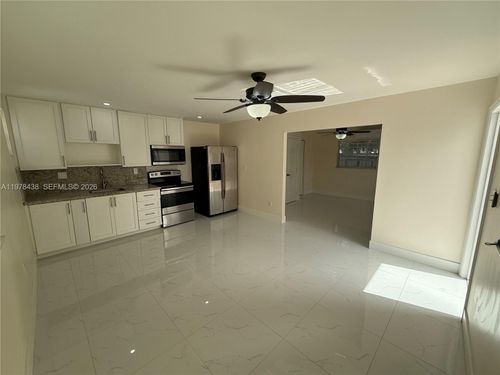 1-11690 Sw 185th St, Miami, FL, 33157-6518 | Card Image