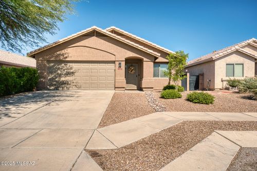 10361 E Oakbrook St, Tucson, AZ, 85747-5965 | Card Image