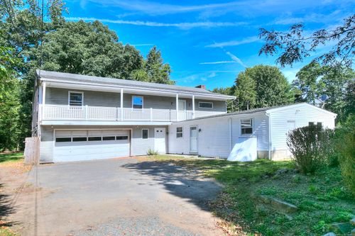 489 Main St, Westport, CT, 06880-2159 | Card Image