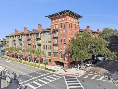 apt-548-911 N Orange Ave, Orlando, FL, 32801-1073 | Card Image