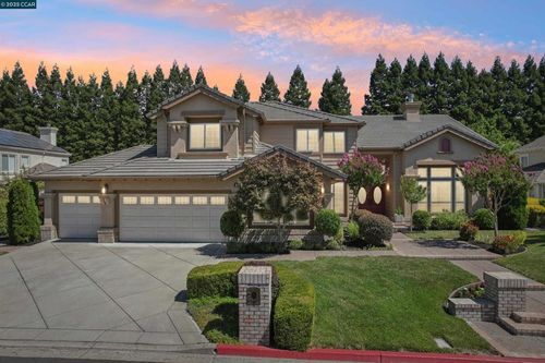 132 Victoria Pl, Danville, CA, 94506-1424 | Card Image