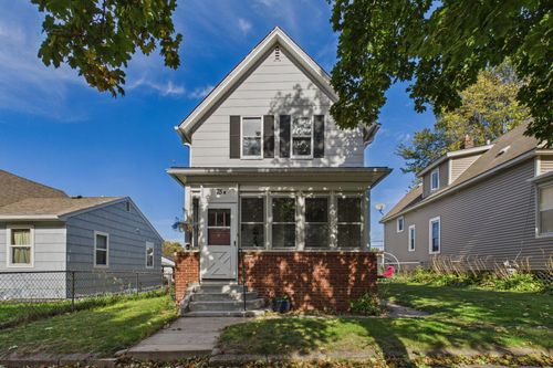 75 Geranium Ave W, Saint Paul, MN, 55117-4906 | Card Image