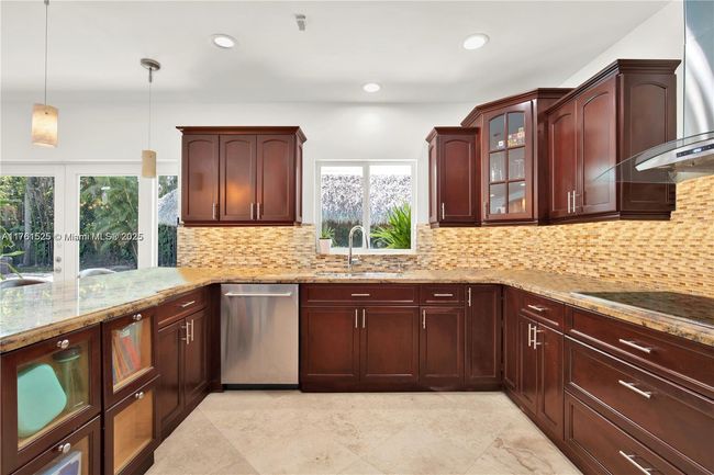 7860 Sw 134 Th St, House other with 4 bedrooms, 3 bathrooms and null parking in Pinecrest FL | Image 17
