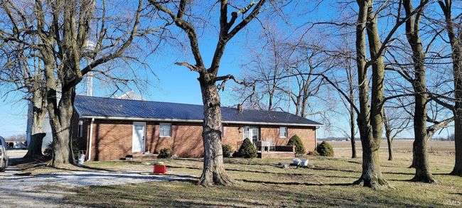 1715 S 1225 E, House other with 3 bedrooms, 2 bathrooms and null parking in Loogootee IN | Image 21