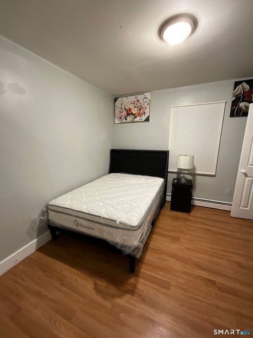 2-26 Summer St, Waterbury, CT, 06704-3440 | Card Image