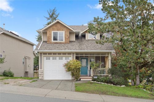 2631 Country Terr, Victoria, BC, V9B6L5 | Card Image