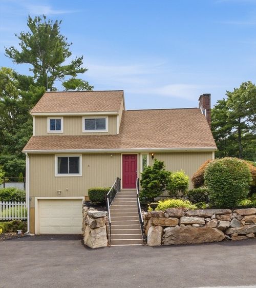 7 Sherborne Cir, Ashland, MA, 01721-2312 | Card Image