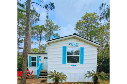 10 Ocean Reef Ln, Murrells Inlet, SC, 29576-7816 | Card Image