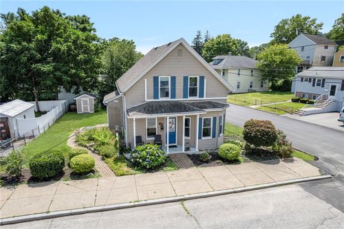 94 Saint Marcel St, Woonsocket, RI, 02895-5571 | Card Image