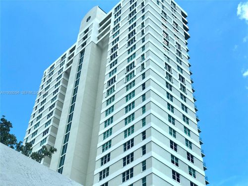 apt-1903-800 Claughton Island Dr, Miami, FL, 33131-2436 | Card Image