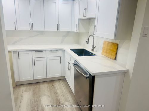 3-580 Davenport Rd, Toronto, ON, M5R1K9 | Card Image