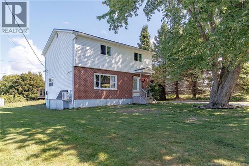 35 Morley Cres, Saint John, NB, E2J2X5 | Card Image