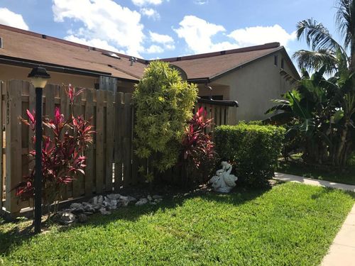 3603 Waterview Cir, Palm Springs, FL, 33461-6453 | Card Image