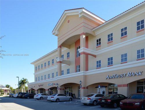 302-15800 Pines Blvd, Pembroke Pines, FL, 33027-1212 | Card Image