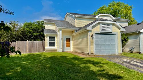 10 Rugby Ct, Glendale Heights, IL, 60139-1879 | Card Image