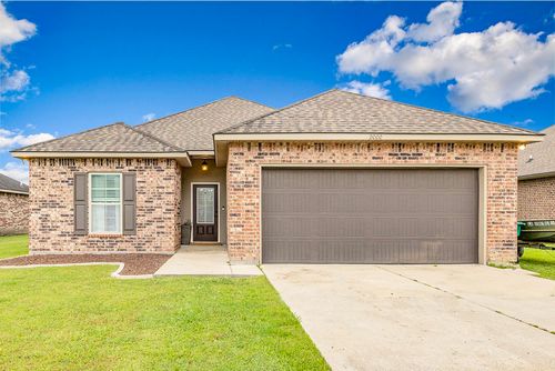 2000 Saint Bernard St, Thibodaux, LA, 70301 | Card Image