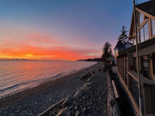 8719 West Coast Rd, Sooke, BC, V9Z1H2 | Card Image