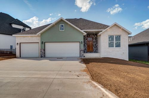 3017 W Teton Dr, Springfield, MO, 65810-1341 | Card Image