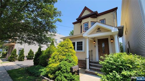 113 Wallington Ave, Wallington, NJ, 07057-1149 | Card Image