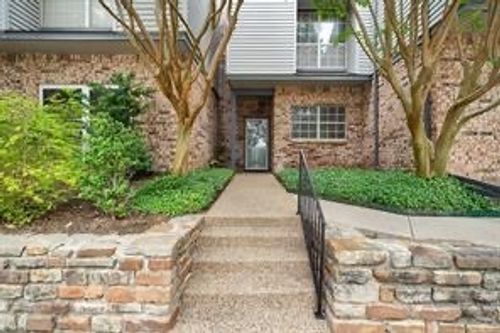 apt-105-2506 Wedglea Dr, Dallas, TX, 75211-2091 | Card Image