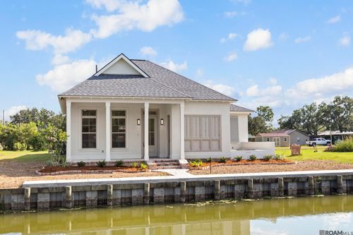 116 Pier 19 Dr, Pierre Part, LA, 70339 | Card Image