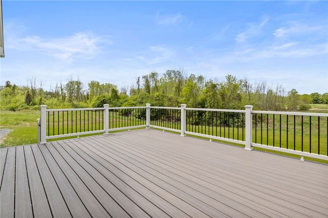 Deck off back of house | Image 21