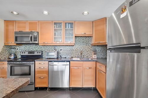 apt-110-2771 Taft St, Hollywood, FL, 33020-2956 | Card Image