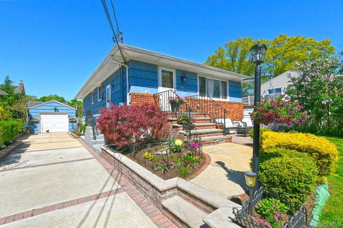 2418 Riverside Avenue, Hempstead, NY, 11783 | Card Image