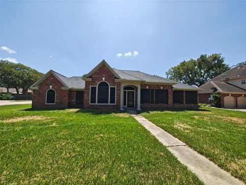 1301 Blueberry Ln, Friendswood, TX, 77546-5212 | Card Image