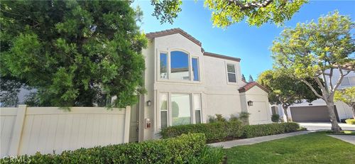 unit-106-2110 Almeria St, Corona, CA, 92879-7937 | Card Image