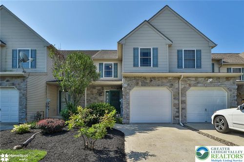 8130 Heritage Dr, ALBURTIS, PA, 18011-2721 | Card Image