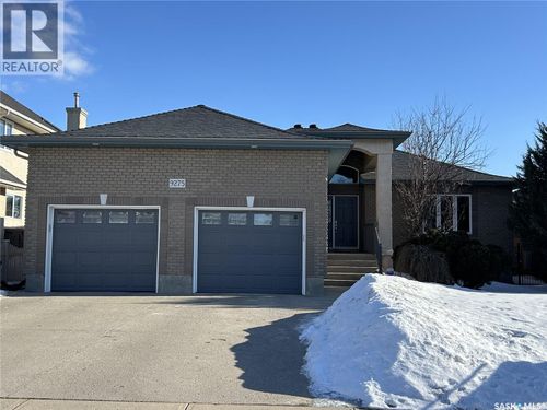 9275 Wascana Mews, Regina, SK, S4V2W4 | Card Image