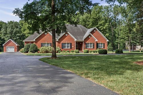 3413 Amber Ct, Bowling Green, KY, 42104-0823 | Card Image