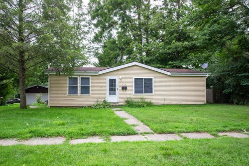 318 S East St, Cassopolis, MI, 49031-1204 | Card Image