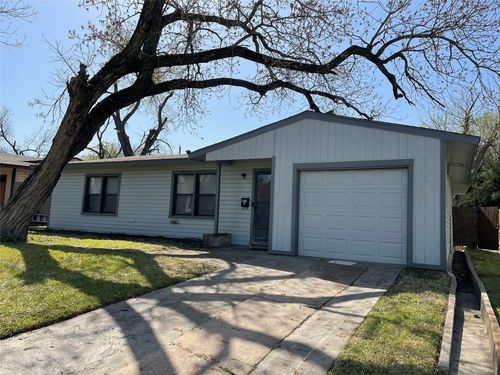 1712 Ida St, Arlington, TX, 76010-7535 | Card Image