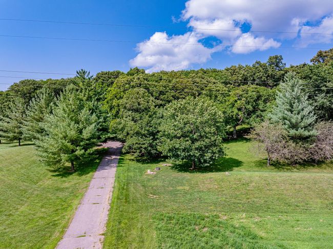 5200 Dahlgren Rd, House other with 4 bedrooms, 2 bathrooms and null parking in Chaska MN | Image 52