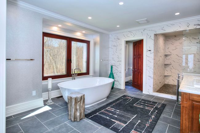 7 Mountain Laurel Dr, House other with 5 bedrooms, 6 bathrooms and 6 parking in Greenwich CT | Image 24